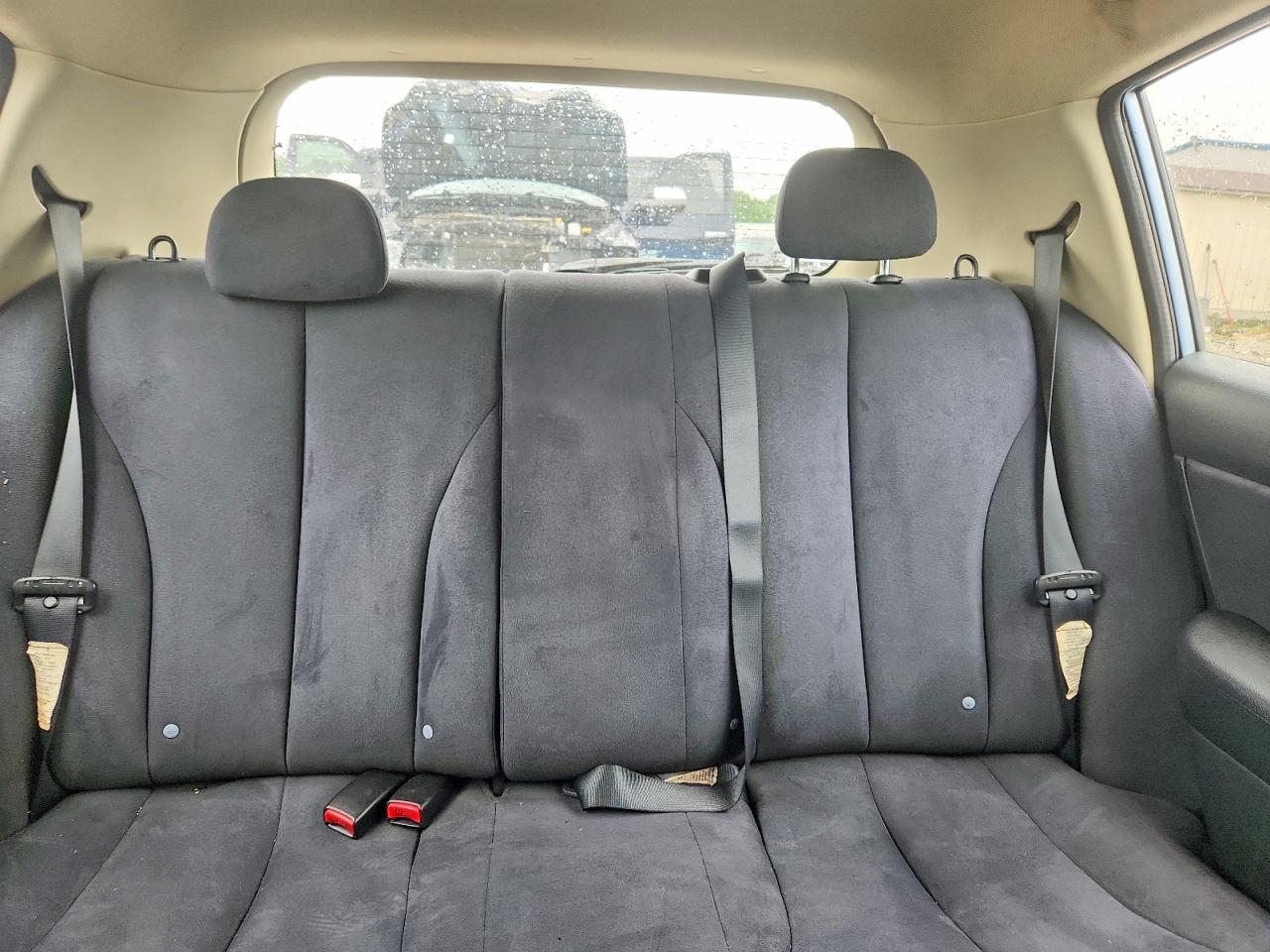 Nissan Versa 1.8 S