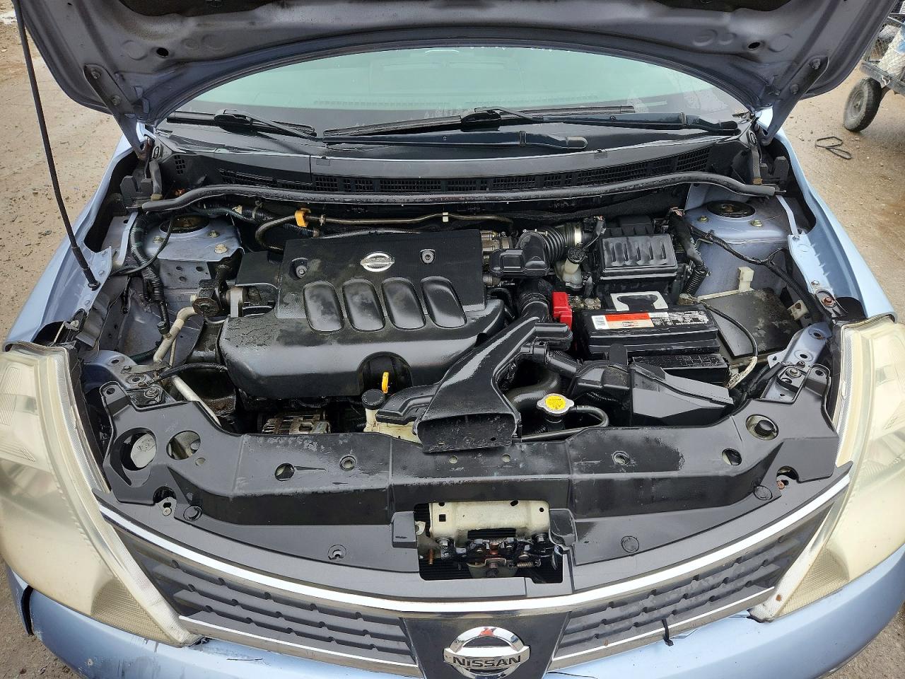 Nissan Versa 1.8 S