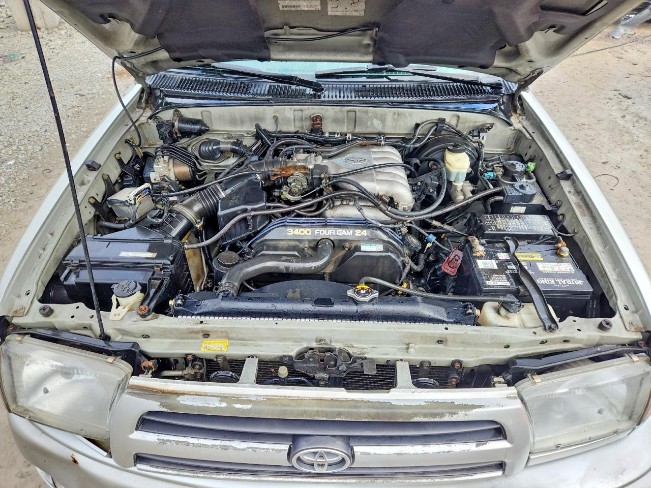 Toyota 4Runner Sr5