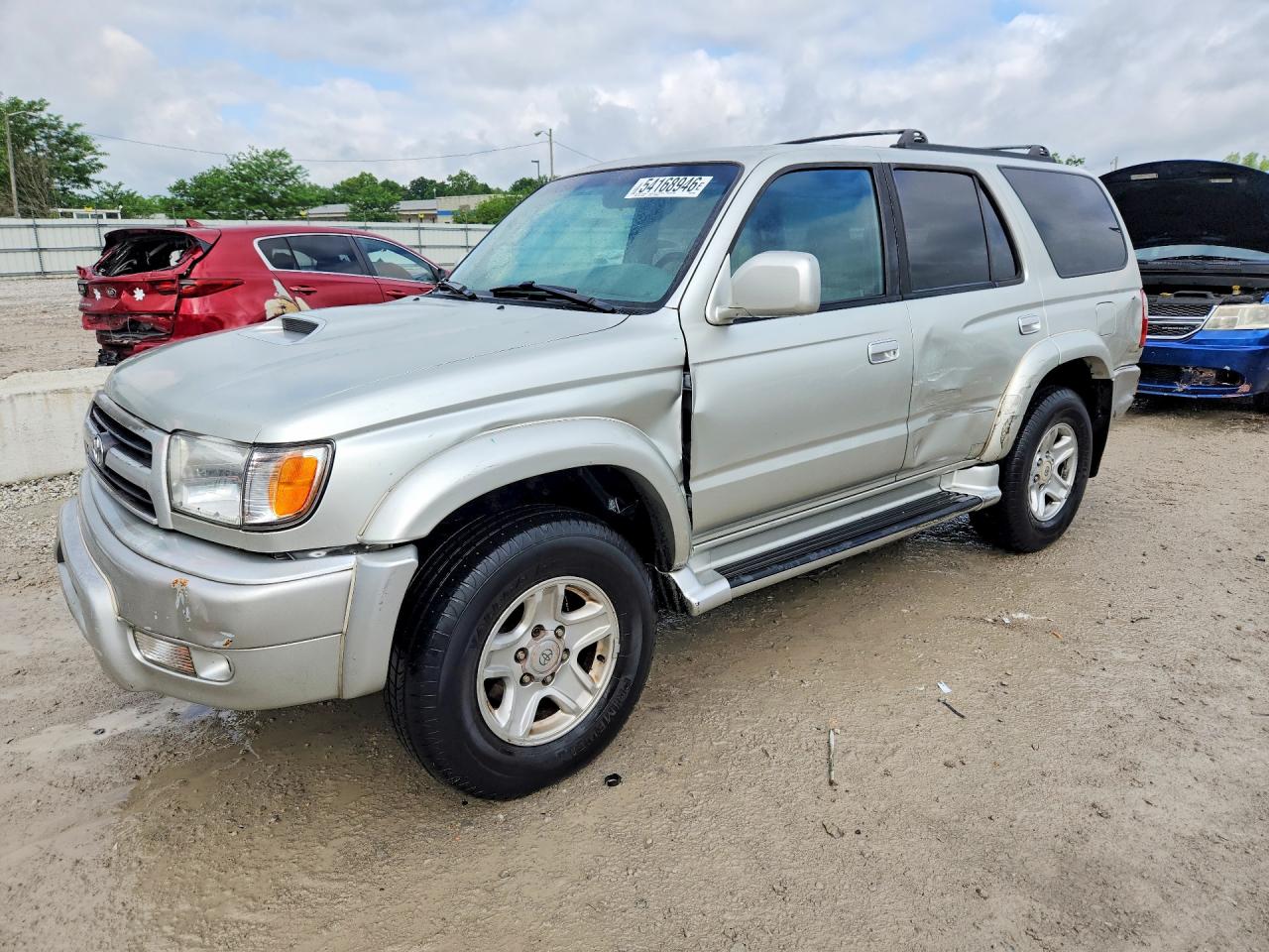 Salvage Toyota 4Runner Image