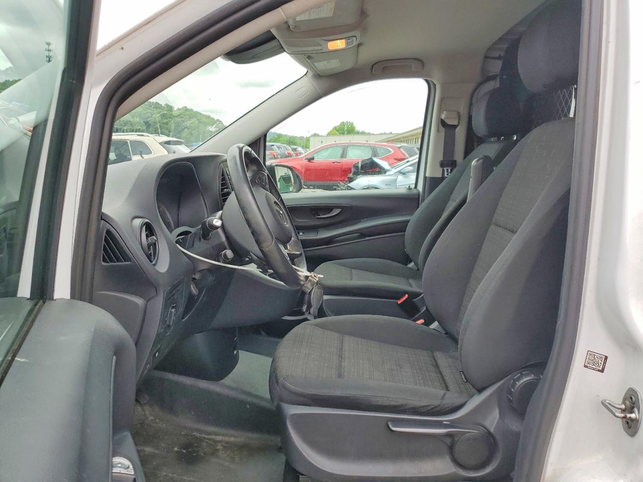 Mercedes-Benz Metris