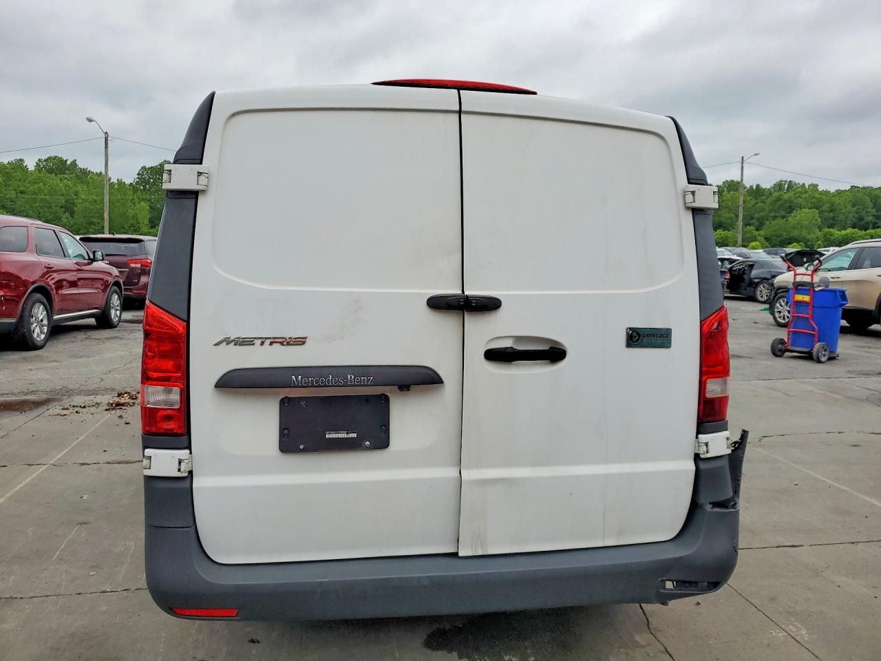 Mercedes-Benz Metris