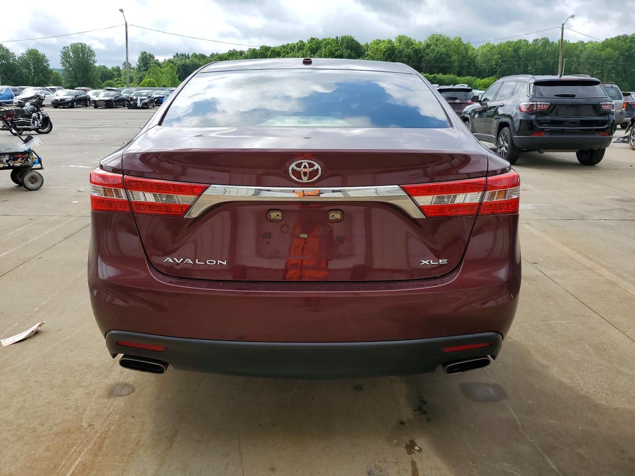 Toyota Avalon Xle Premium