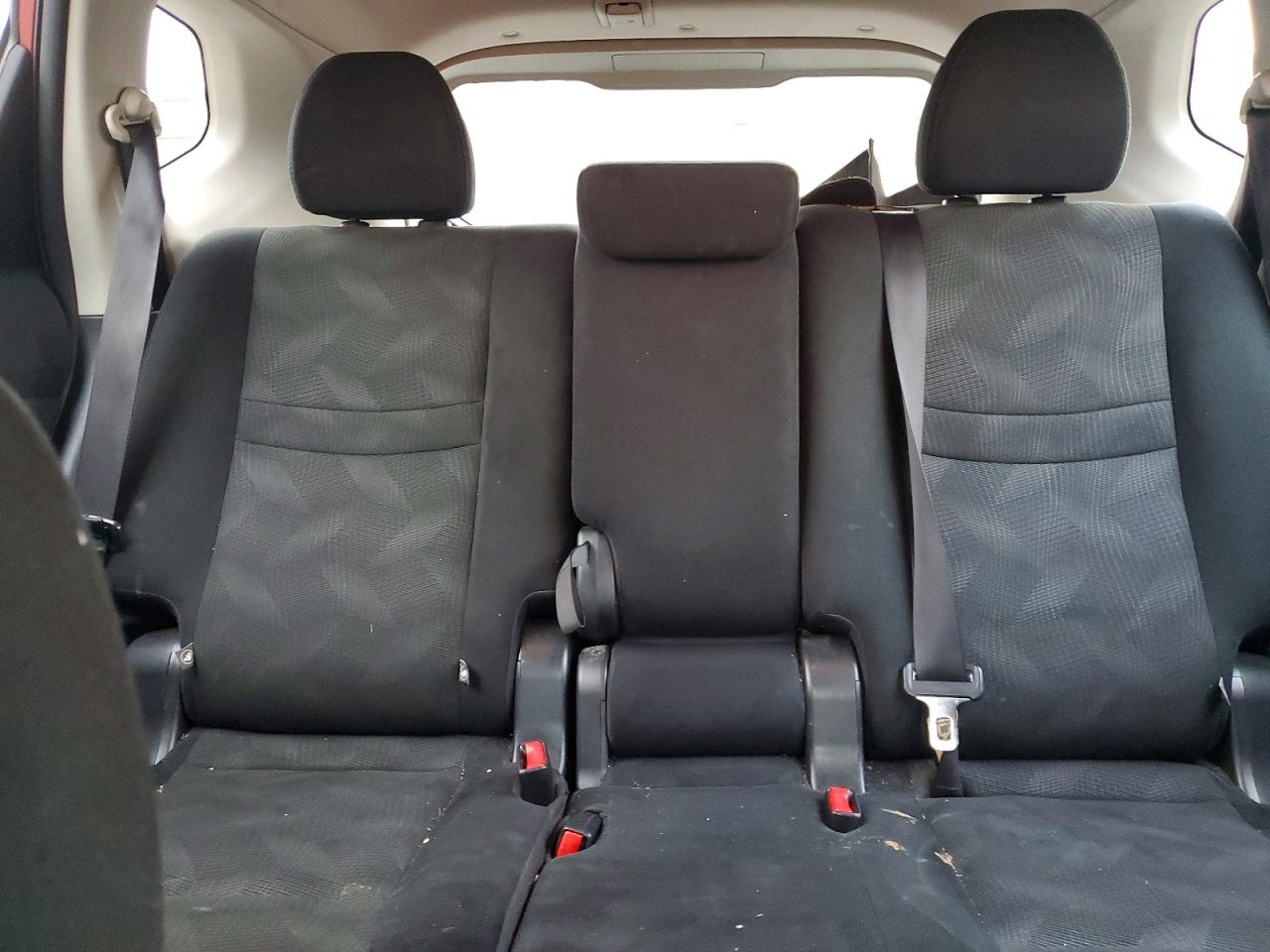 Nissan Rogue S