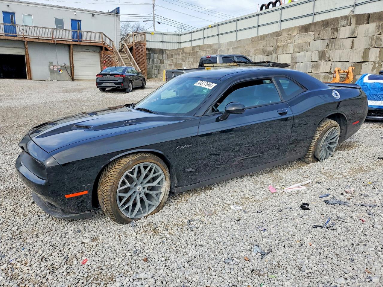Salvage Dodge Challenger Image