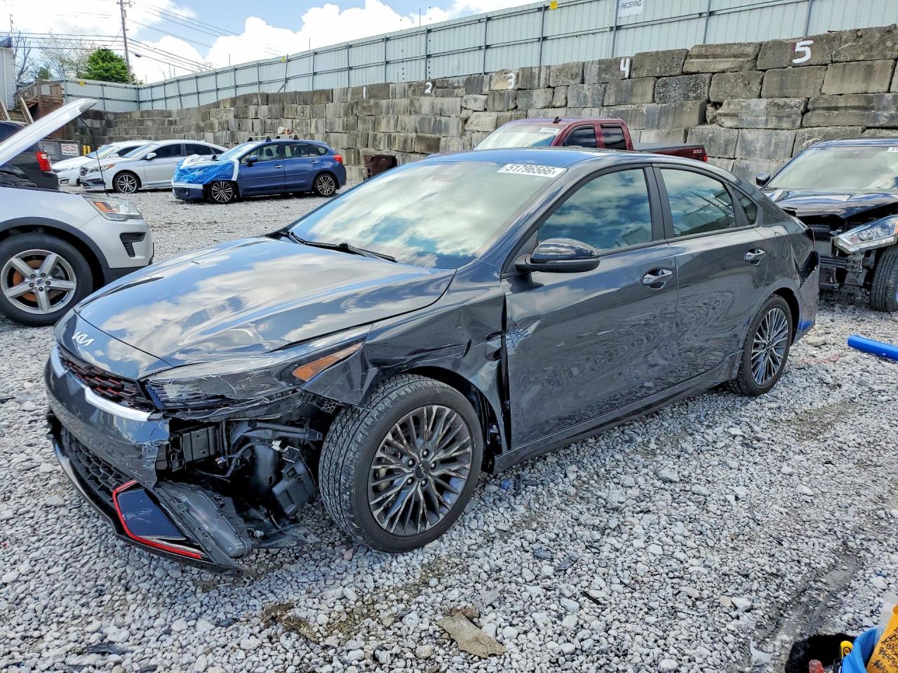 Salvage Kia Forte Image