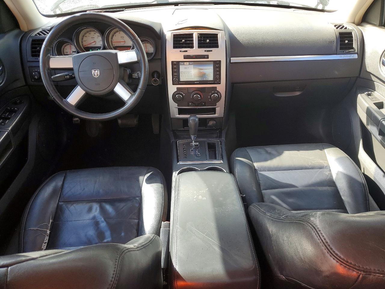 Dodge Charger Sxt