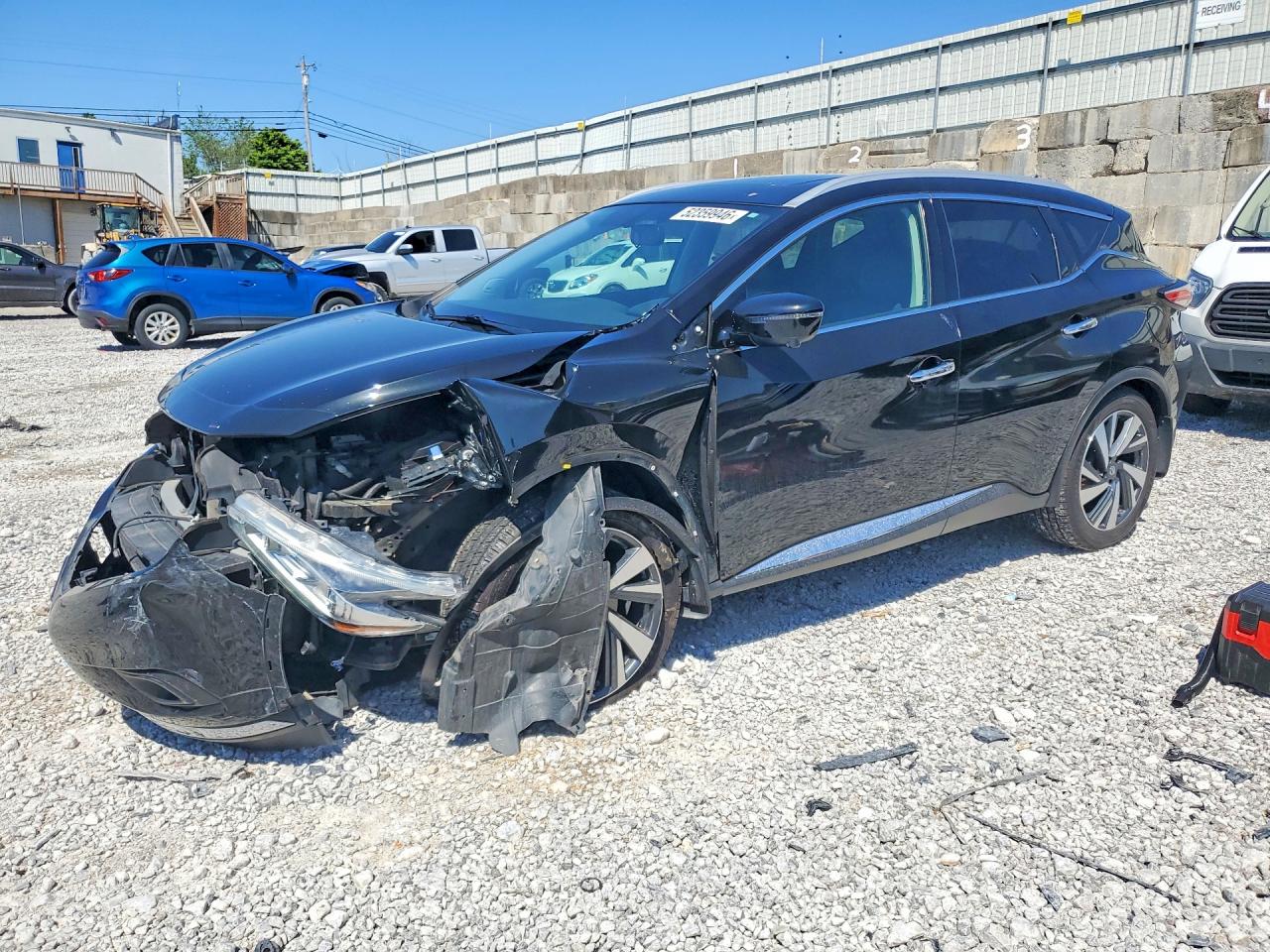 Salvage Nissan Murano Image