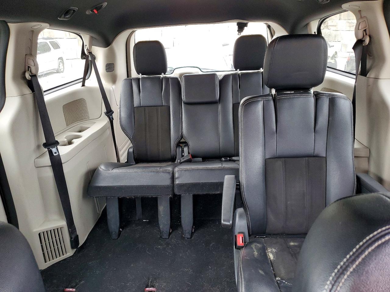 Dodge Caravan Sxt
