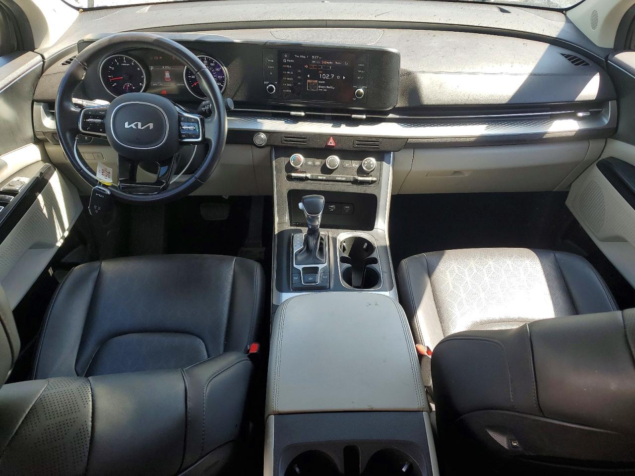 Kia Carnival Lx