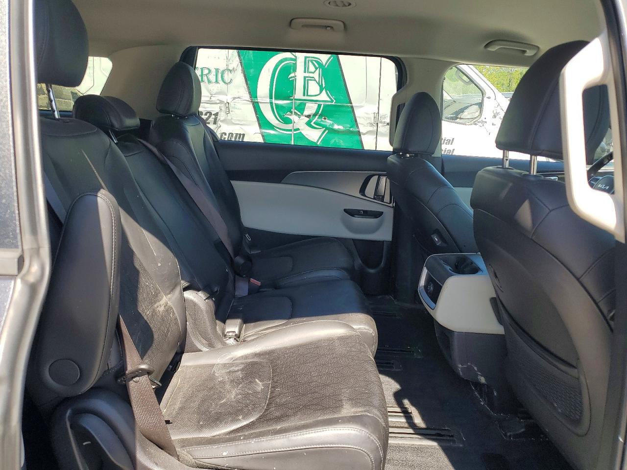 Kia Carnival Lx