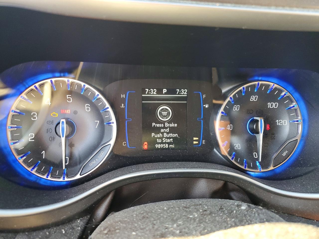 Chrysler Pacifica Touring L