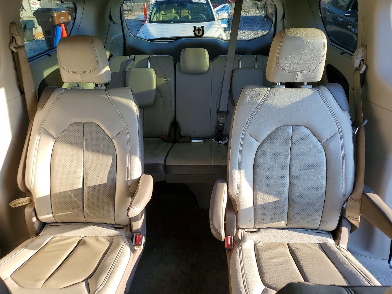 Chrysler Pacifica Touring L