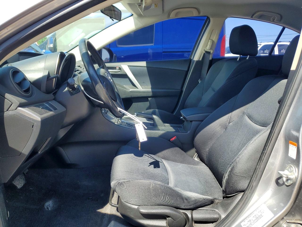 Mazda 3 S