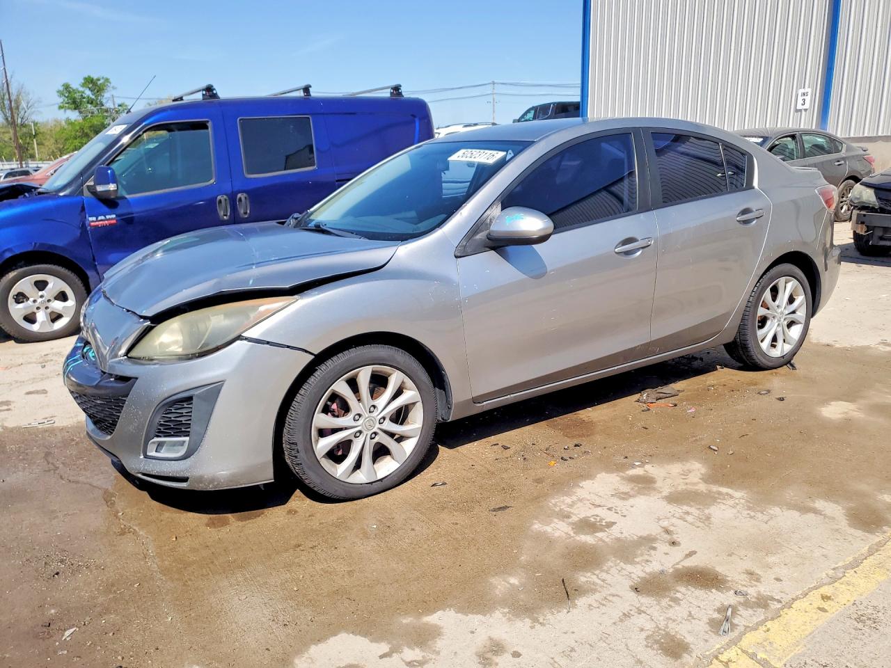 Salvage Mazda 3 Image