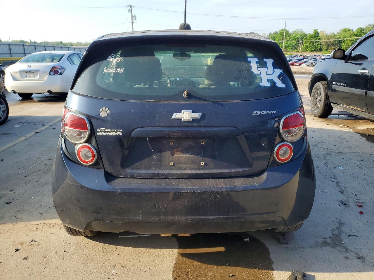Chevrolet Sonic Ls