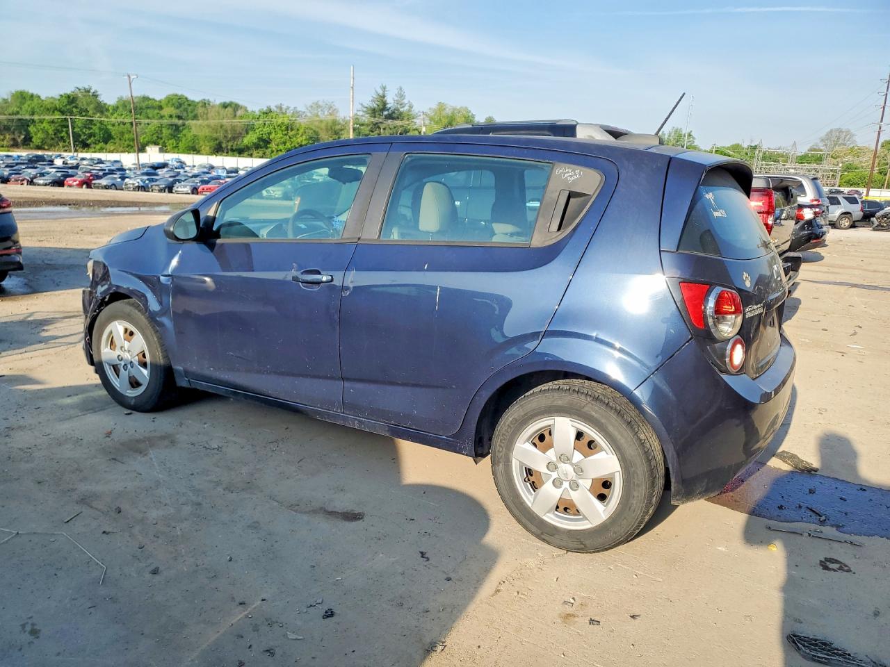 Chevrolet Sonic Ls
