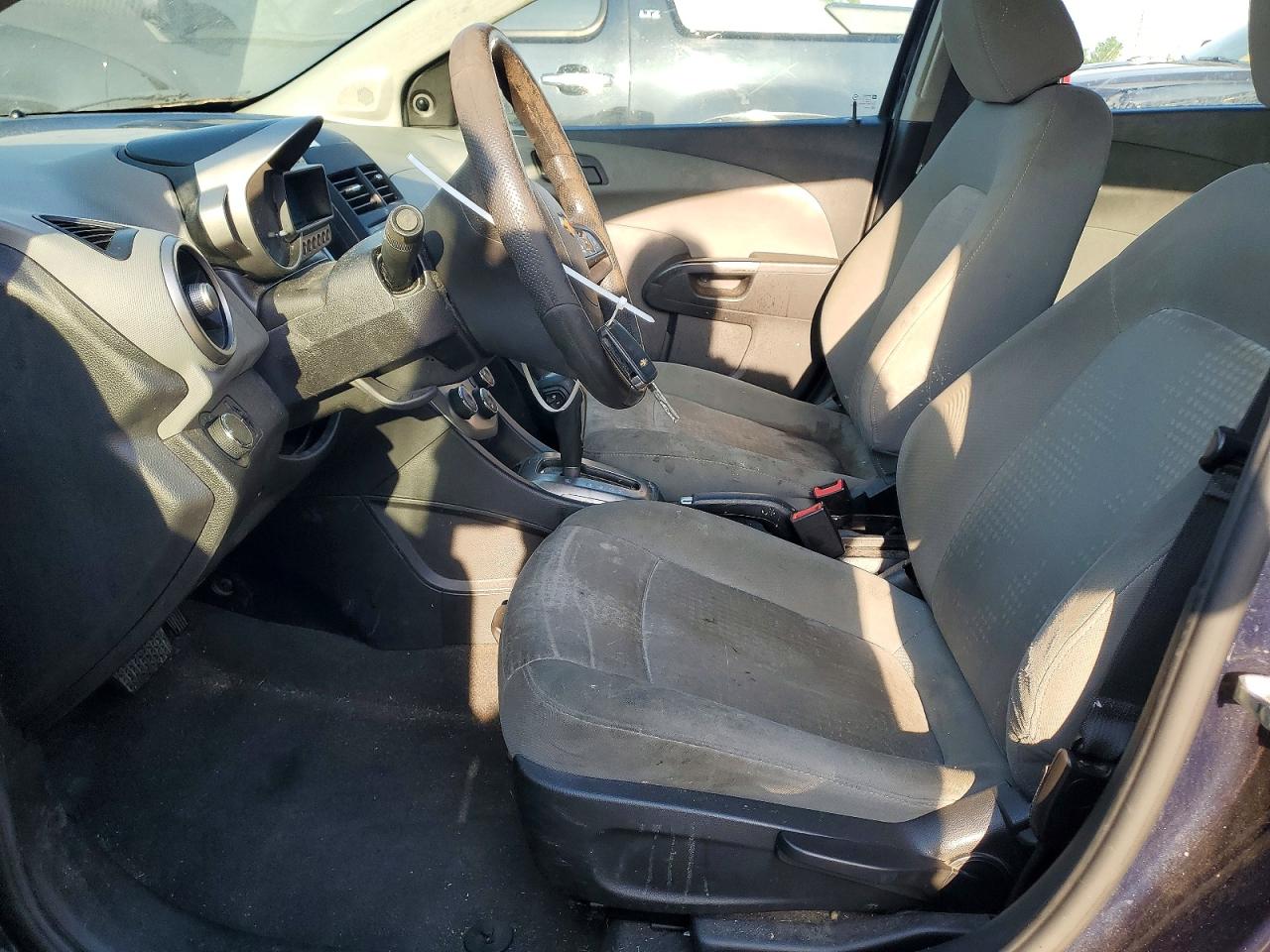 Chevrolet Sonic Ls