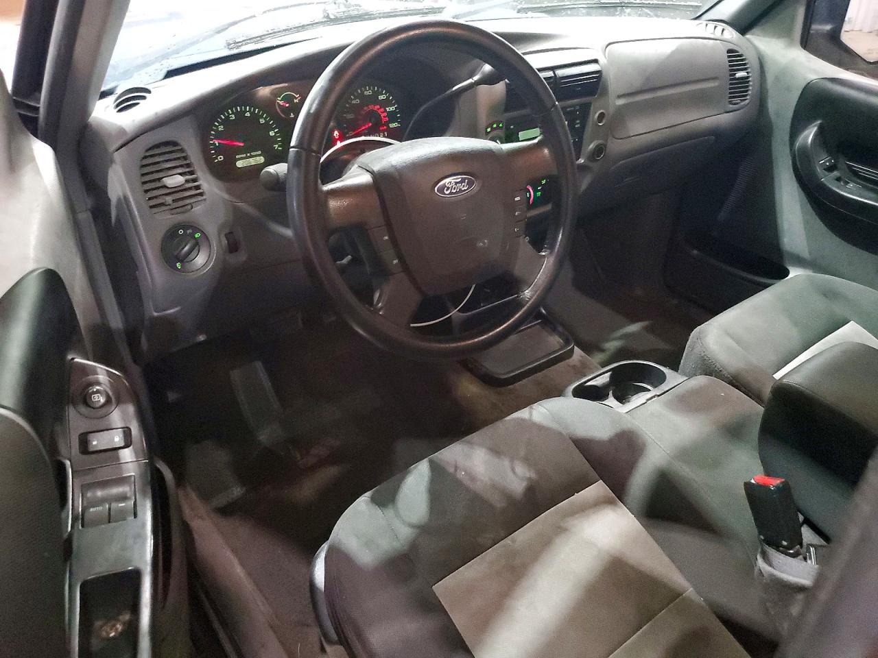 Ford Ranger Super Cab