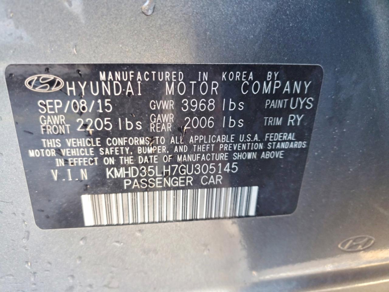 Hyundai ELANTRA Base