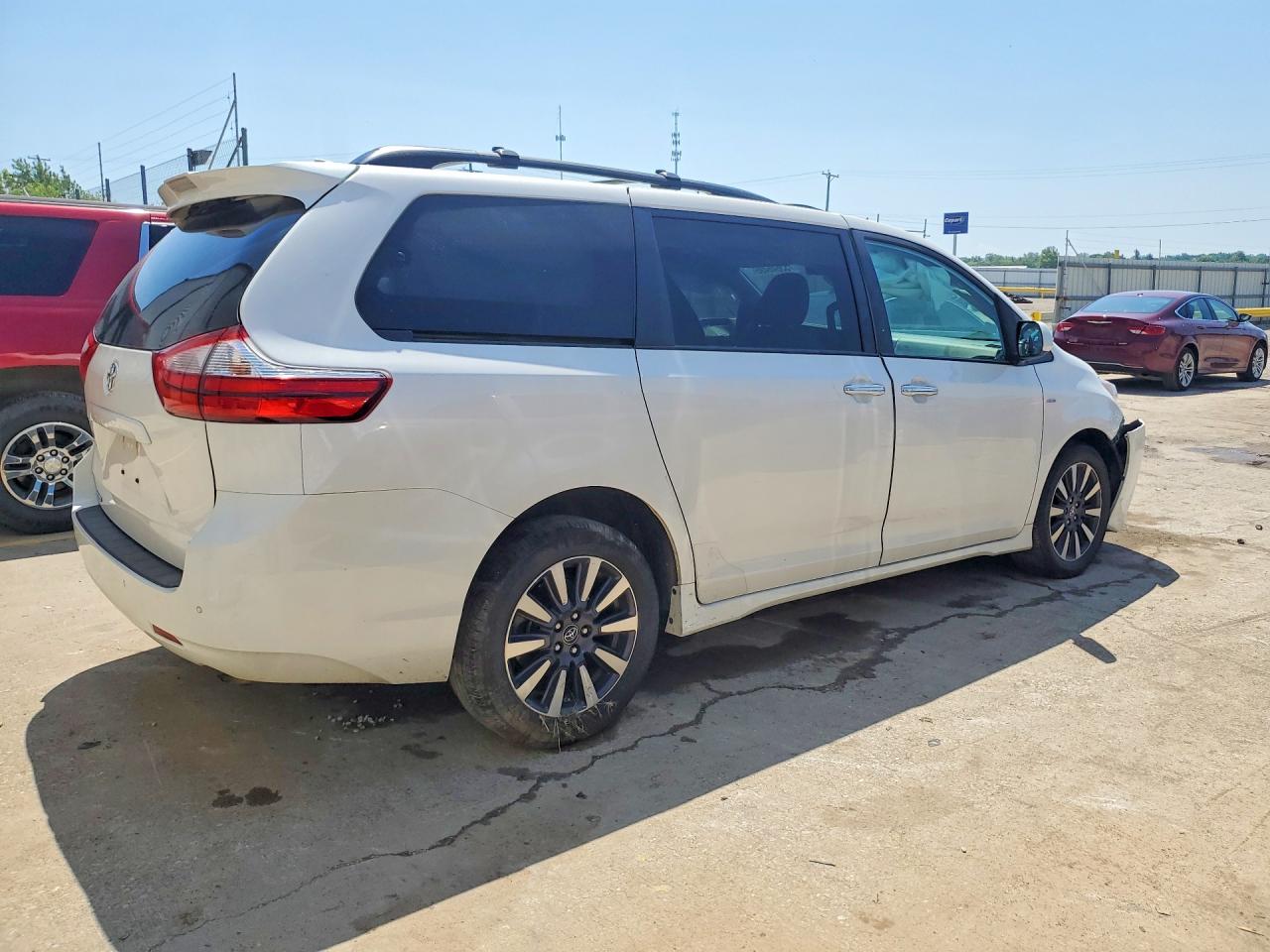 Toyota Sienna Xle 7-passenger