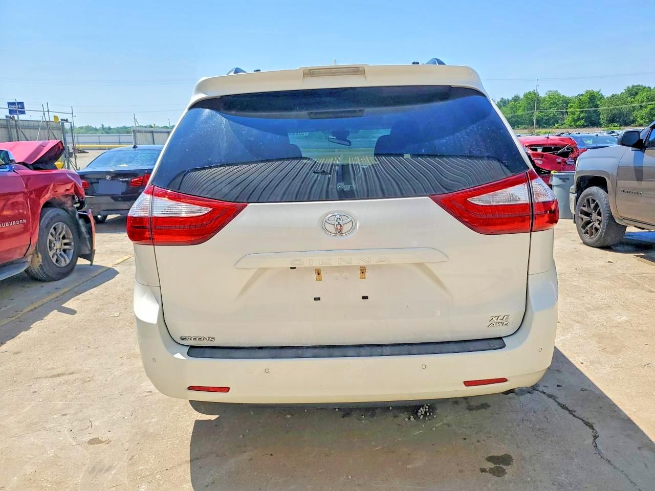 Toyota Sienna Xle 7-passenger