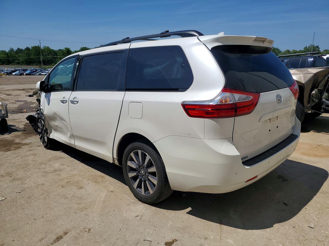 Toyota Sienna Xle 7-passenger