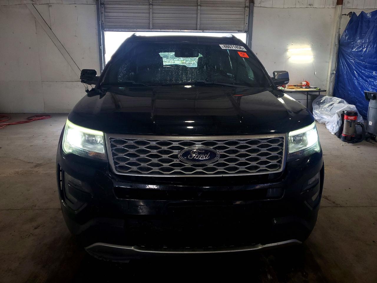 Ford Explorer Platinum