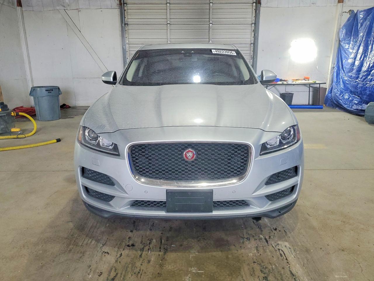 Jaguar F-PACE Premium