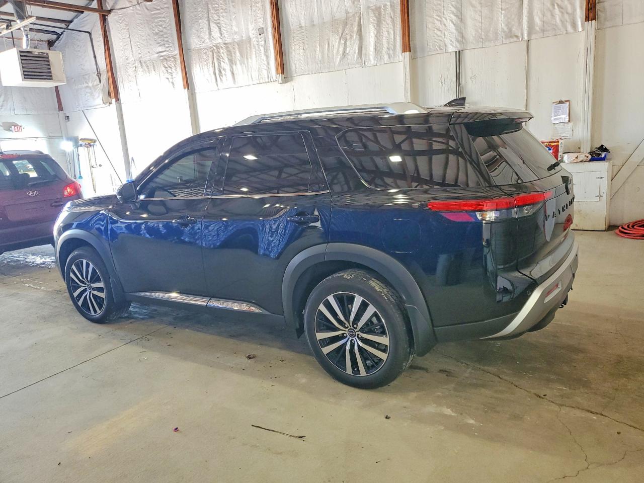 Nissan Pathfinder Platinum