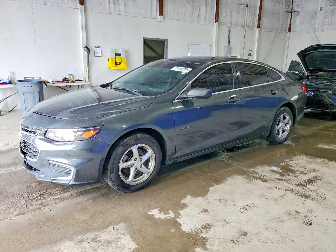 Salvage Chevrolet Malibu Image