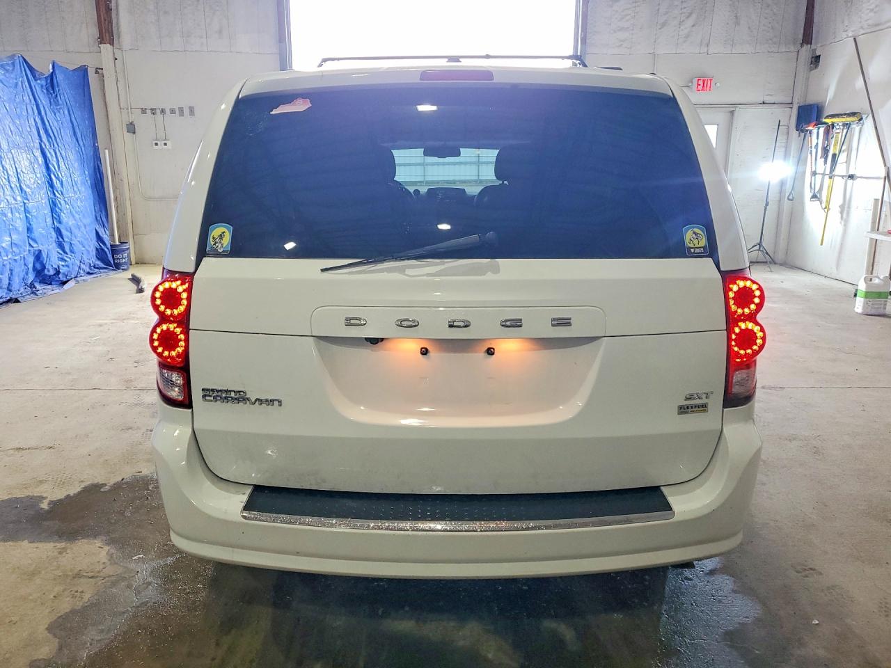 Dodge Caravan Sxt