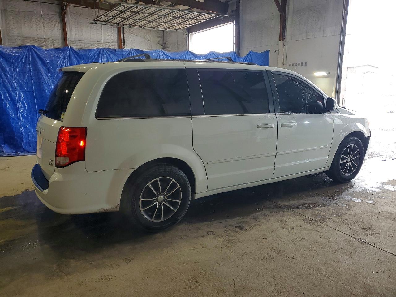 Dodge Caravan Sxt