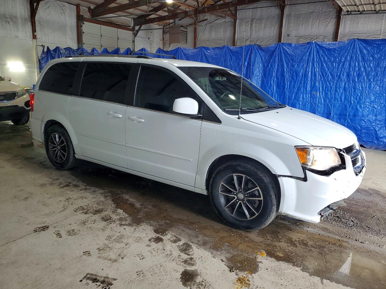 Dodge Caravan Sxt