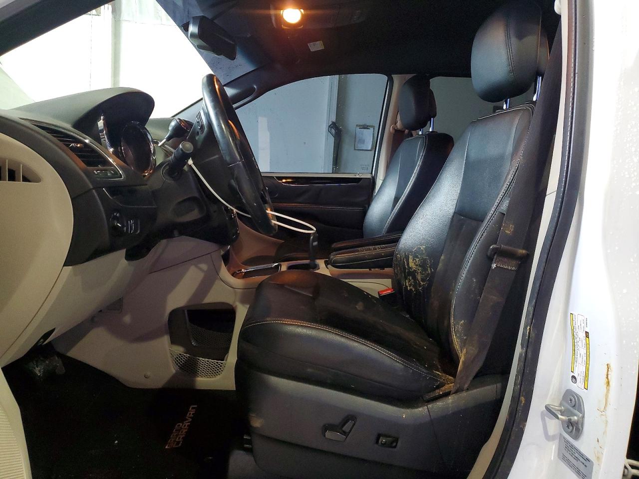 Dodge Caravan Sxt