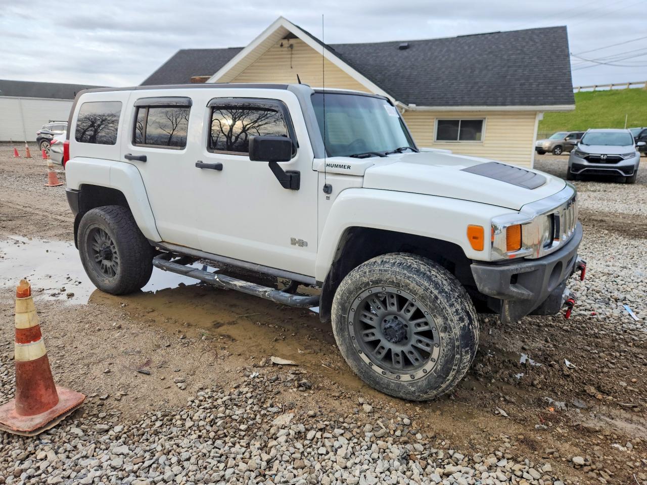 HUMMER H3