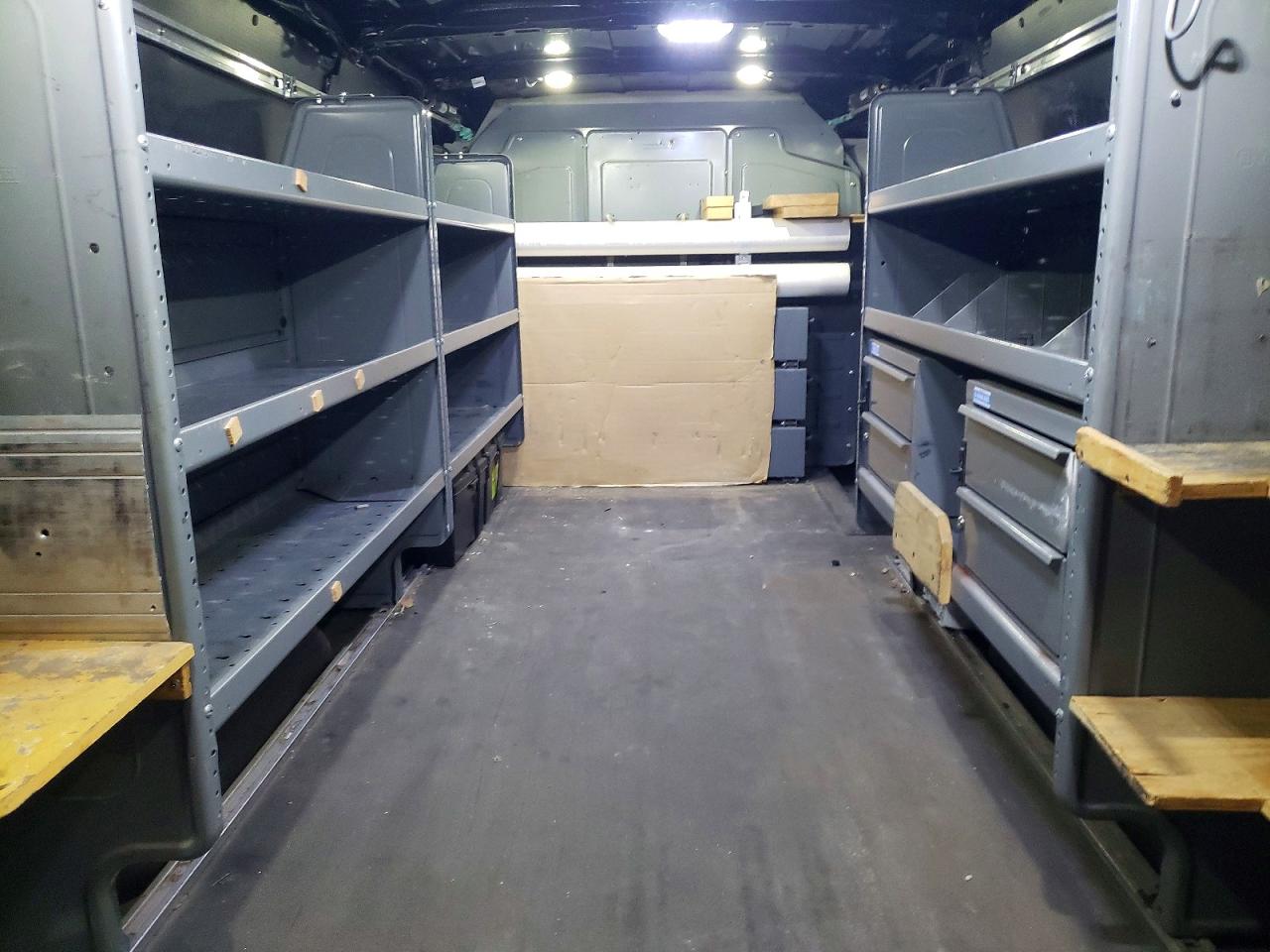 Ford Transit T-250