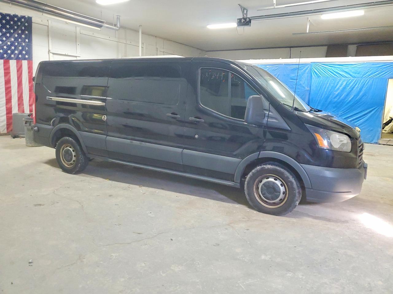 Ford Transit T-250