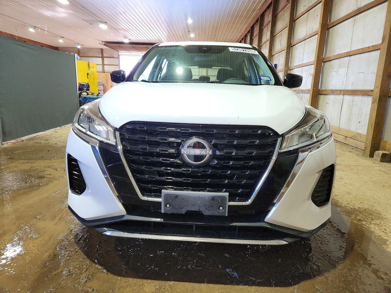 Nissan Kicks S