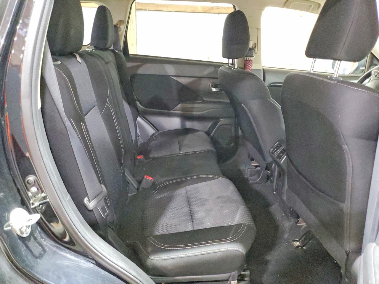 Mitsubishi Outlander Es