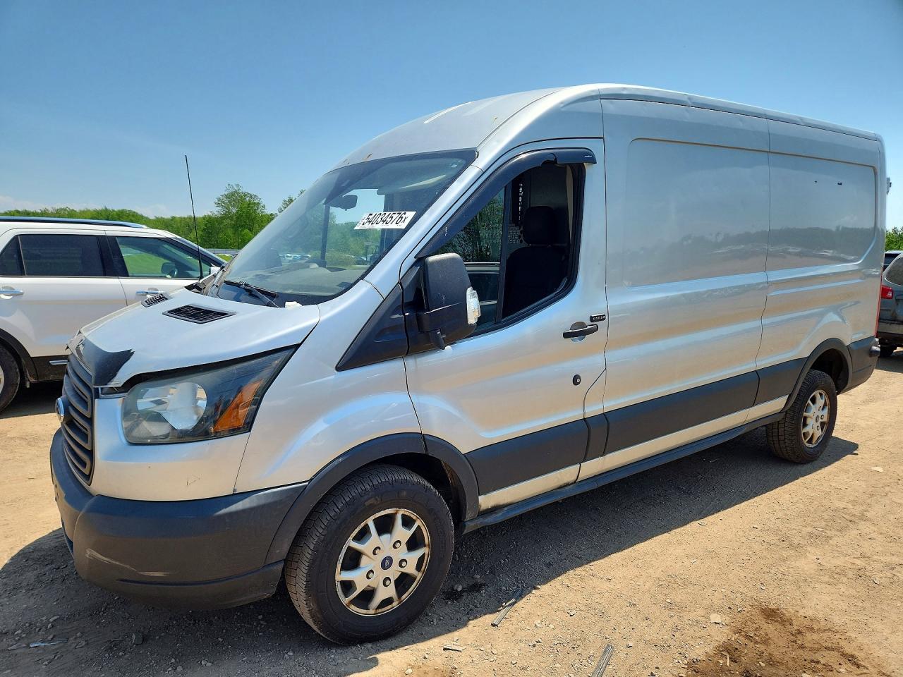Salvage Ford Transit Image