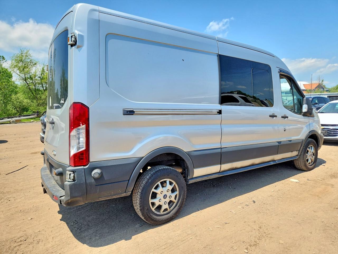 Ford Transit T-250