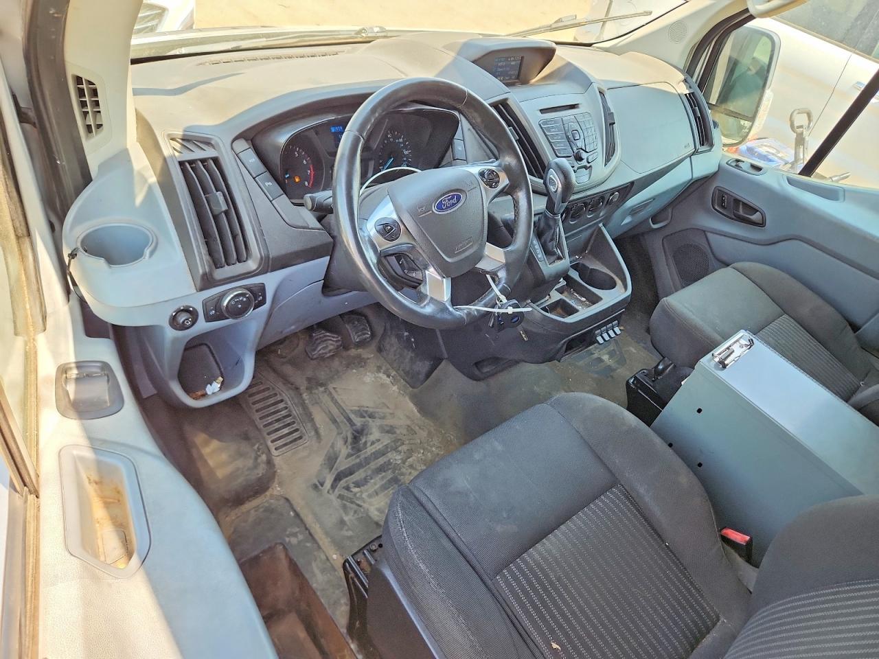 Ford Transit T-250