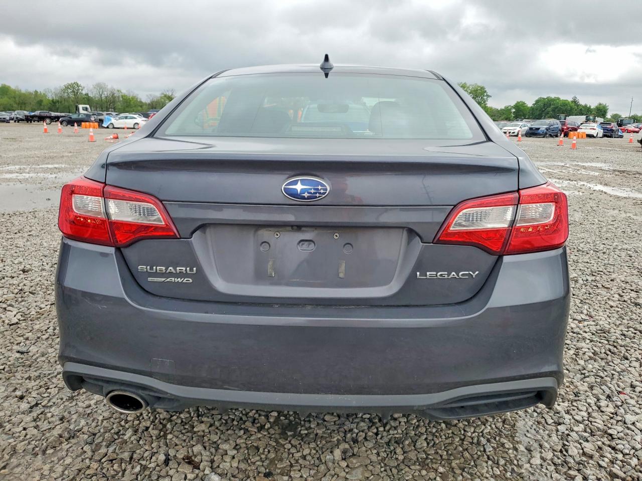 Subaru Legacy 2.5i Premium