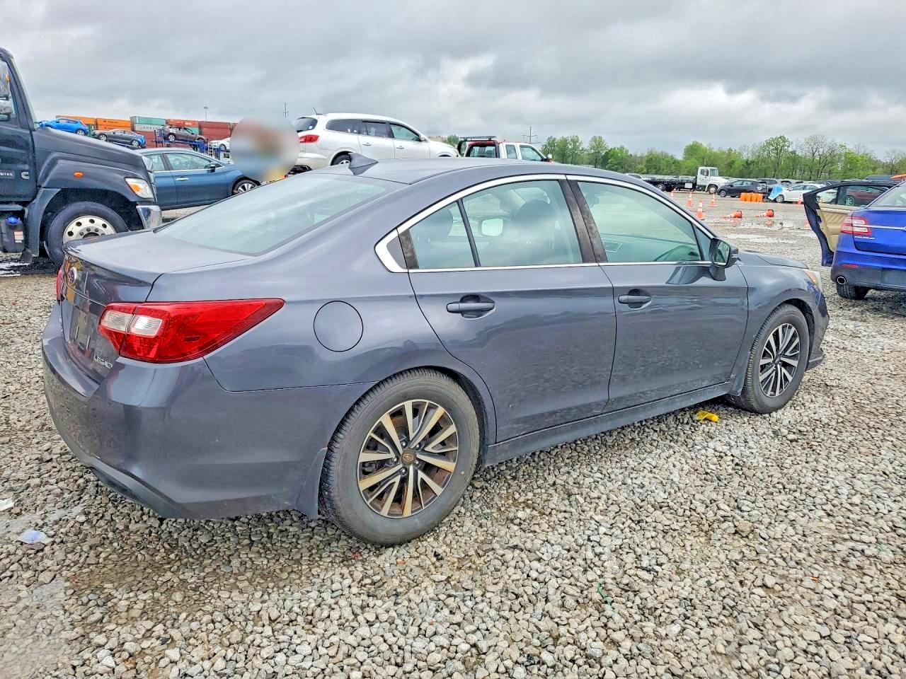 Subaru Legacy 2.5i Premium