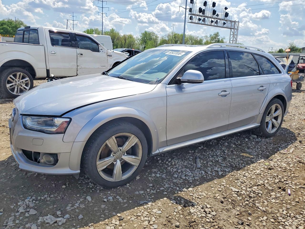 Salvage Audi A4 Image