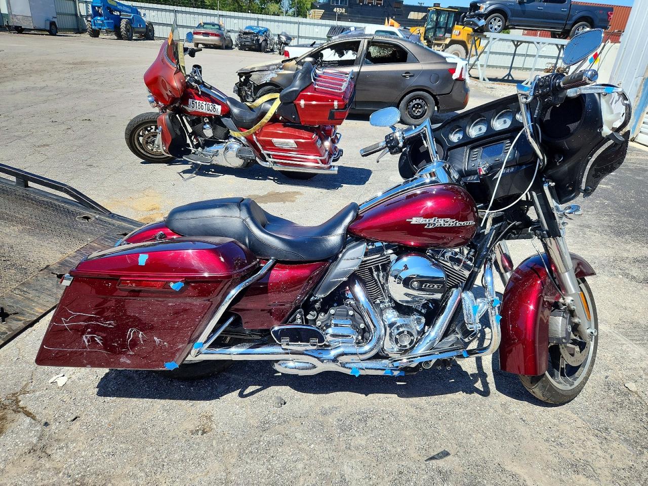 Salvage Harley-Davidson Fl Image