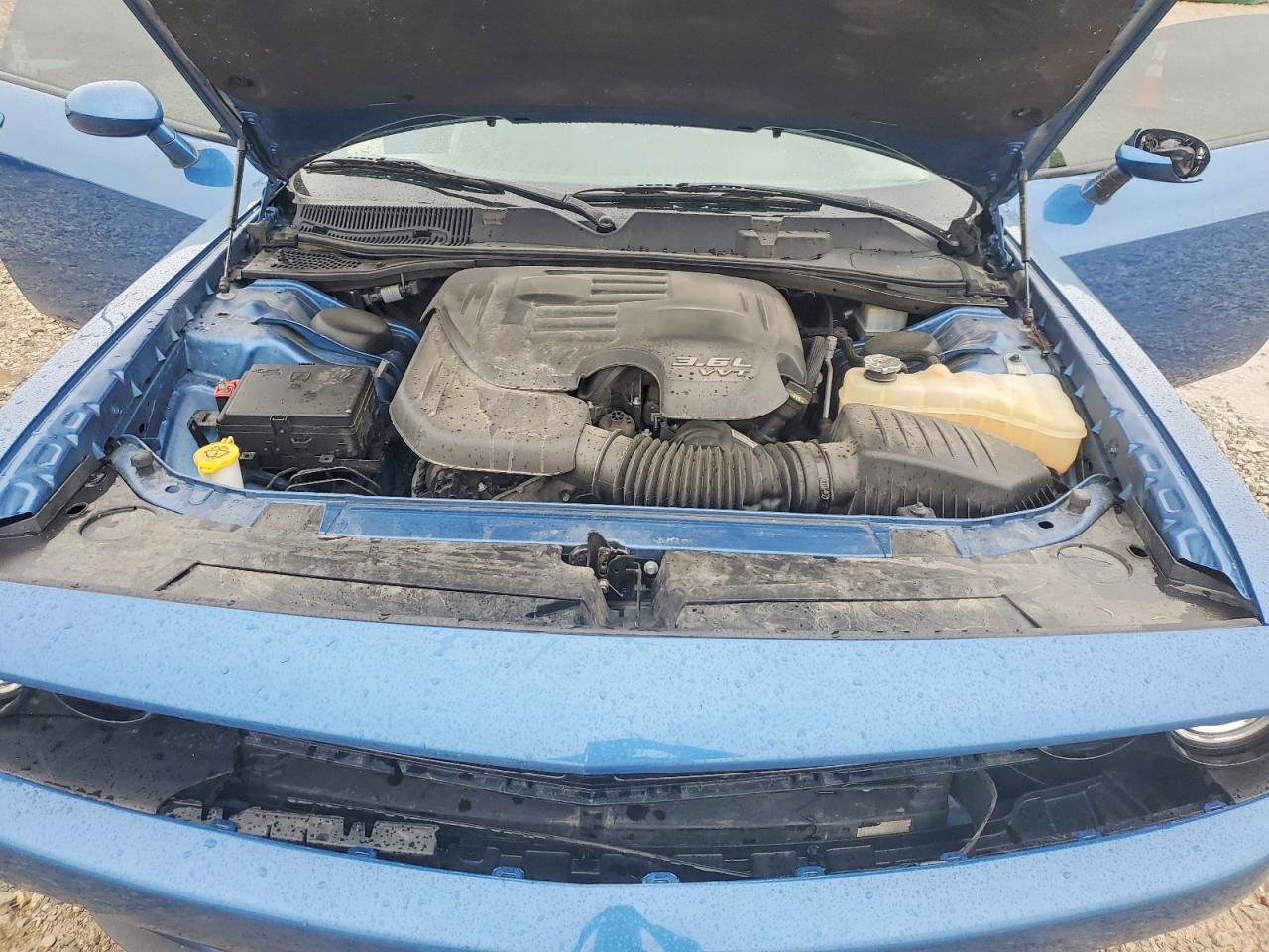 Dodge Challenger Sxt