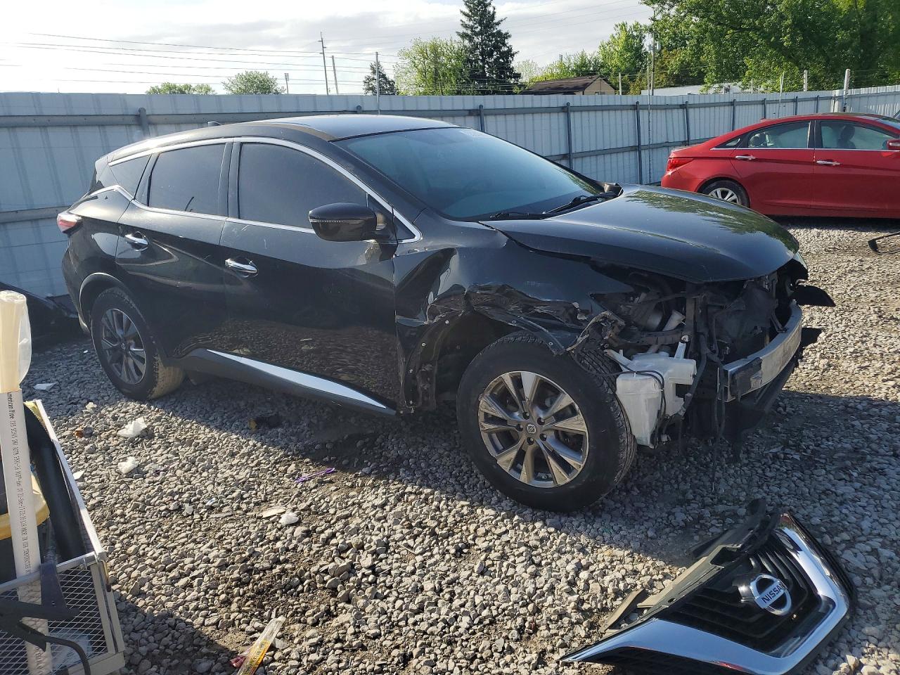 Nissan Murano S