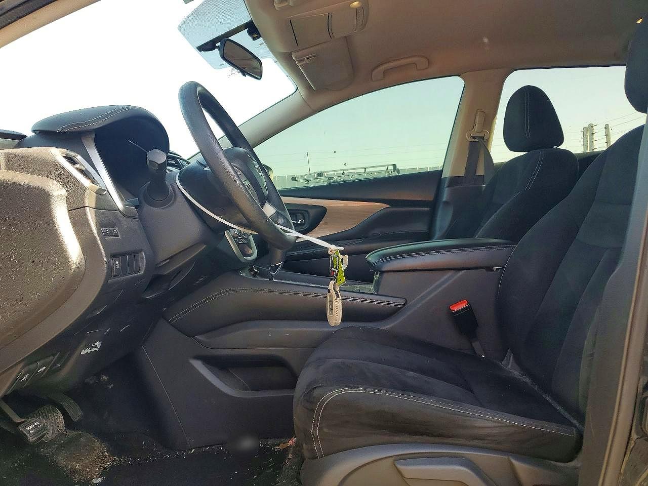 Nissan Murano S